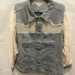 New POL Women's Jean Jacket with Cream Lace balloon sleeves.